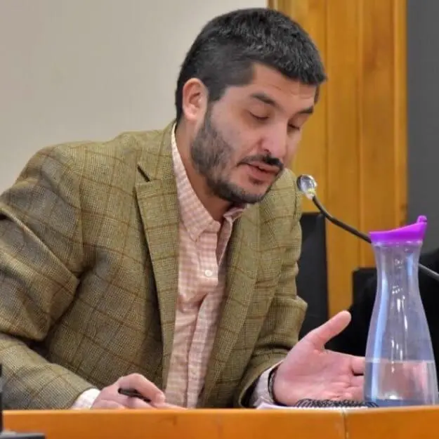 Foto del Dr. Ezequiel Palavecino